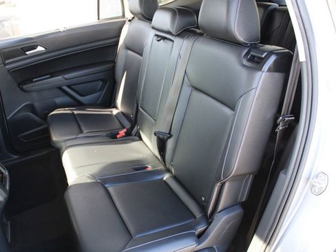 Used 2021 Volkswagen Atlas SE image 21