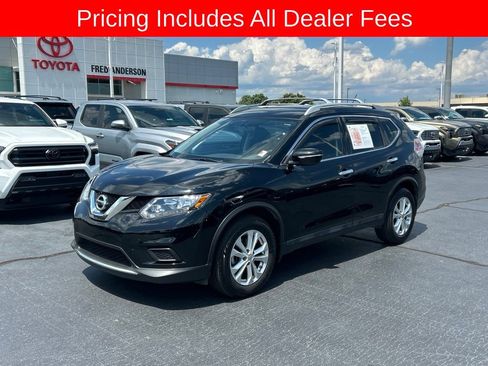 Used 2014 Nissan Rogue SV FWD image 1
