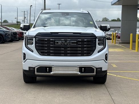 New 2026 GMC Sierra 1500 Denali Ultimate AWD/4WD image 14