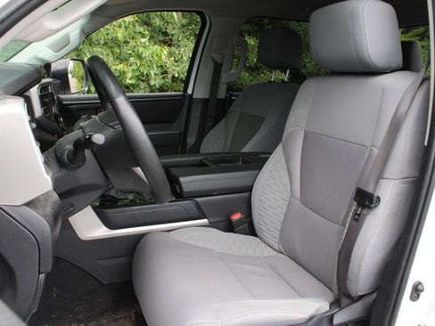 Used 2024 Toyota Tundra SR5 w/ TRD Off-Road Package AWD/4WD image 15