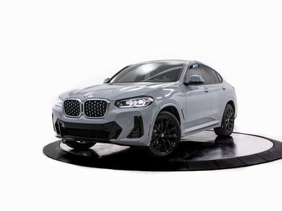 Used 2022 BMW X4 xDrive30i w/ M Sport Package 2