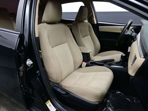 Used 2015 Toyota Corolla L image 13