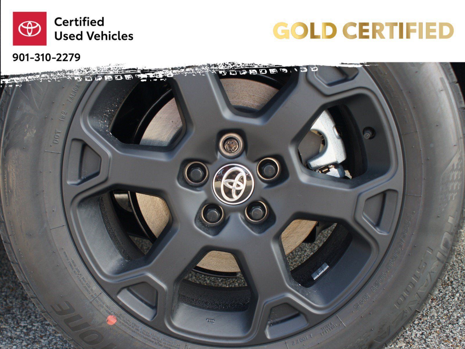 Certified 2026 Toyota Sienna XLE Woodland Edition AWD/4WD image 11