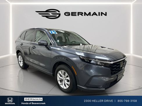 Used 2025 Honda CR-V LX image 1