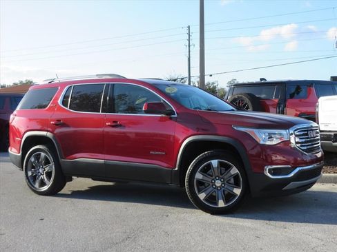 Used 2019 GMC Acadia SLT w/ LPO, Floor Liner Package image 2