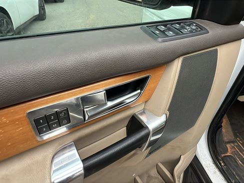 Used 2012 Land Rover LR4 HSE LUX image 15