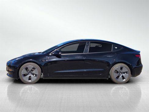 Used 2021 Tesla Model Y Long Range image 7