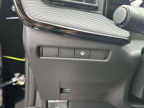 New 2026 Nissan Kicks SR w/ Illumination Package AWD/4WD image 19