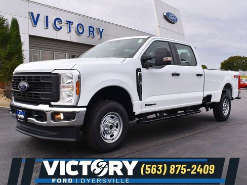 New 2026 Ford F250 XL w/ FX4 Off-Road Package AWD/4WD image 1