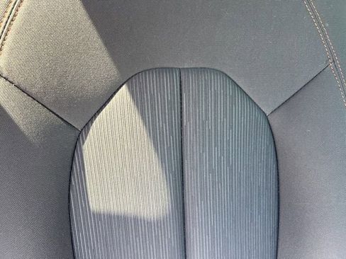 Used 2017 Chrysler Pacifica Touring image 34