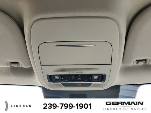 New 2026 Lincoln Navigator Reserve AWD/4WD image 32