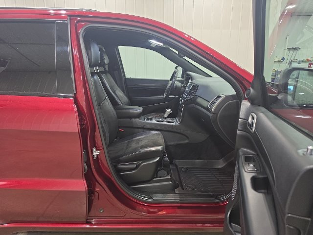Used 2022 Jeep Grand Cherokee Laredo X AWD/4WD image 31