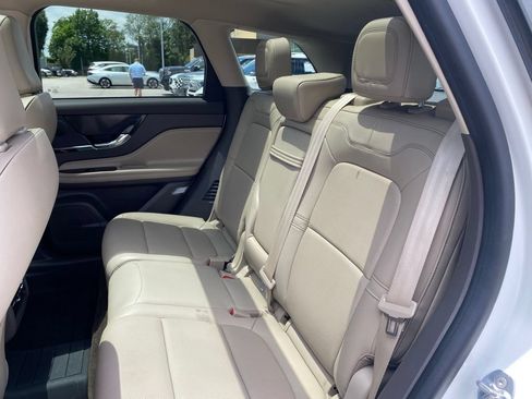 Used 2023 Lincoln Corsair Reserve w/ Equipment Group 201A AWD/4WD image 27