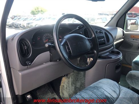 Used 1997 Ford E-250 and Econoline 250 Heavy-Duty Extended RWD image 9