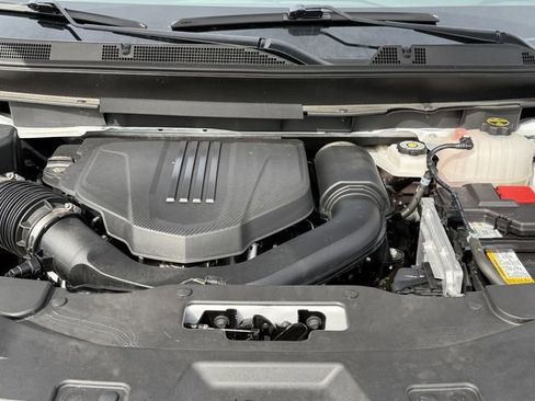 Used 2025 GMC Acadia Elevation image 33