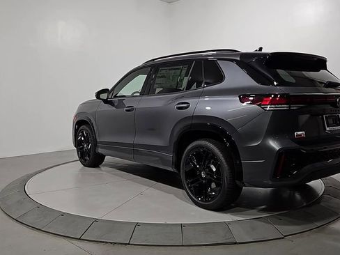 New 2025 Volkswagen Tiguan SE R-Line image 3