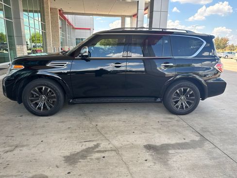 Used 2019 Nissan Armada Platinum w/ Interior Lighting Package AWD/4WD image 34