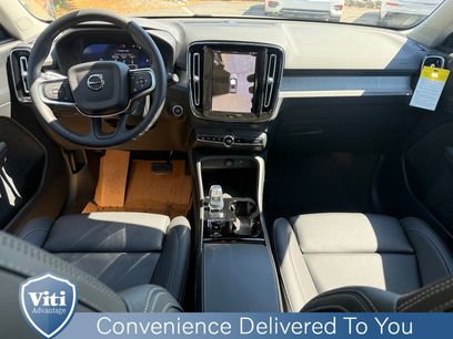 New 2026 Volvo XC40 B5 Plus w/ Climate Package