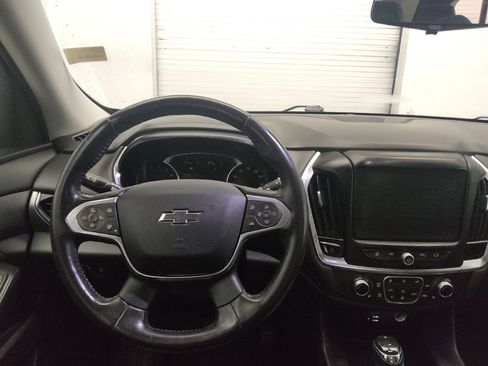 Used 2020 Chevrolet Traverse RS w/ LPO, Floor Liner Package FWD image 22
