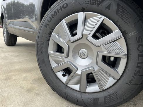 New 2026 Nissan Kicks S image 7