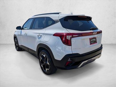 Used 2025 Kia Seltos S FWD image 8