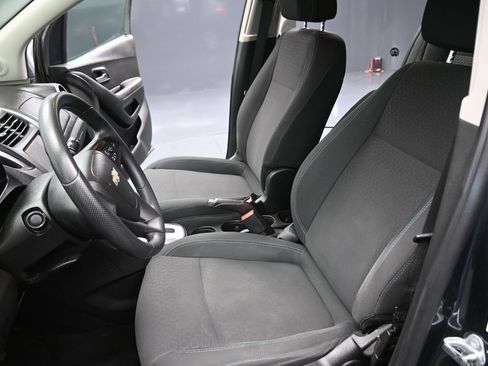Used 2016 Chevrolet Trax LS FWD image 9