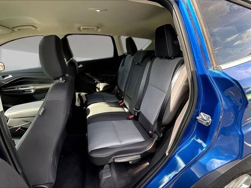 Used 2019 Ford Escape SE FWD image 22