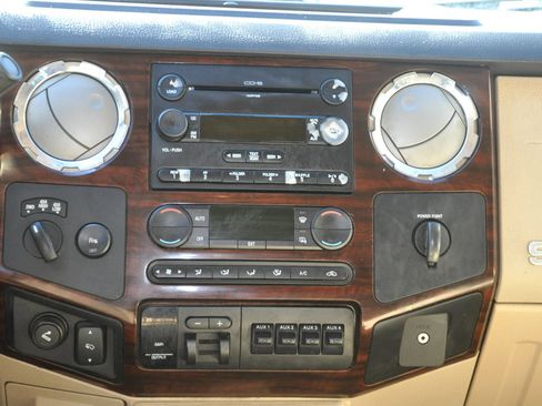 Used 2008 Ford F350 Lariat AWD/4WD image 33