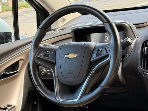 Used 2011 Chevrolet Volt Premium w/ Premium Trim Package FWD image 12