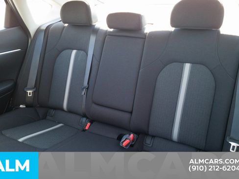 Used 2025 Hyundai Sonata SEL FWD image 15