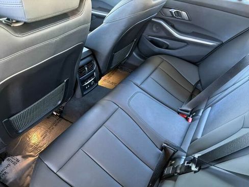 Used 2019 BMW 330i Sedan w/ Convenience Package image 15