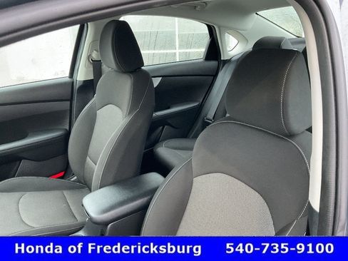Used 2023 Kia Forte LXS w/ LXS Technology Package FWD image 24