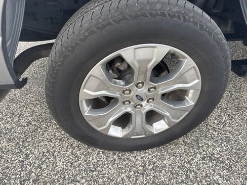 Used 2022 Ford F150 Platinum w/ Equipment Group 701A High AWD/4WD image 8