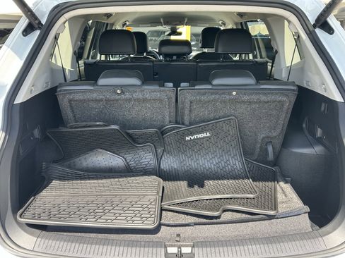 Used 2024 Volkswagen Tiguan SE FWD image 13
