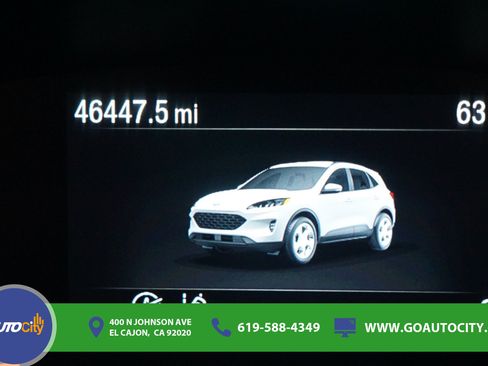 Used 2020 Ford Escape SE FWD image 3