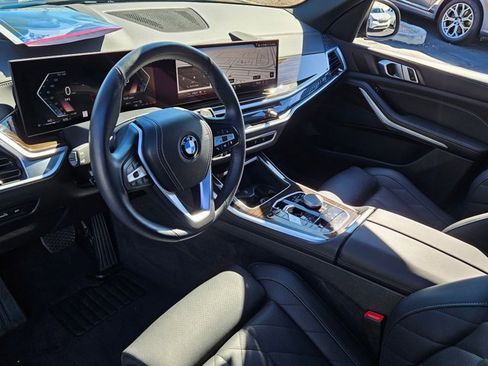 Certified 2025 BMW X5 xDrive40i w/ Parking Assistance Package image 10