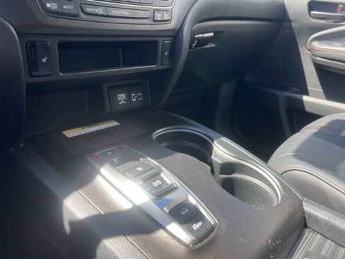 Used 2023 Honda Passport TrailSport image 20