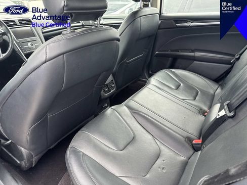 Used 2020 Ford Fusion Titanium AWD/4WD image 15