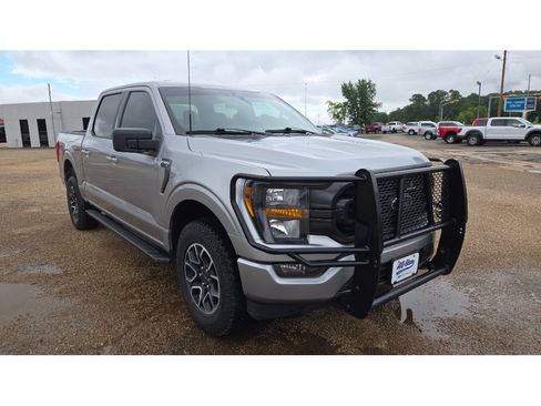 Used 2023 Ford F150 XLT w/ Equipment Group 301A Mid AWD/4WD image 6