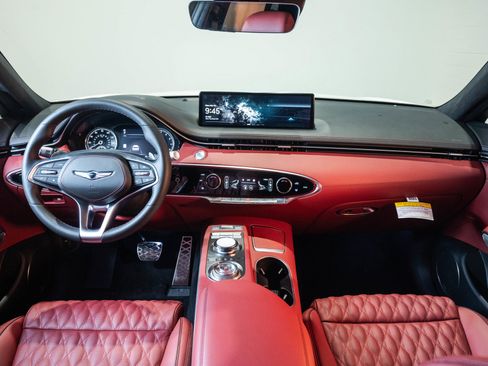 Used 2025 Genesis GV70 3.5T Sport w/ Sport Advanced Package image 12