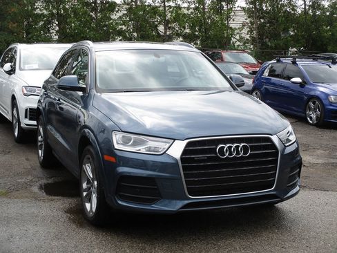 Used 2016 Audi Q3 2.0T Premium Plus w/ Technology Package AWD/4WD image 3