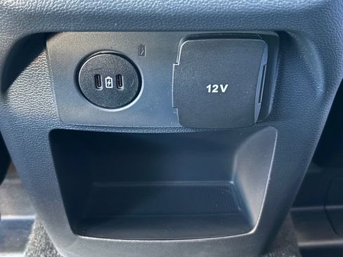 Used 2025 Ford Explorer Active AWD/4WD image 20