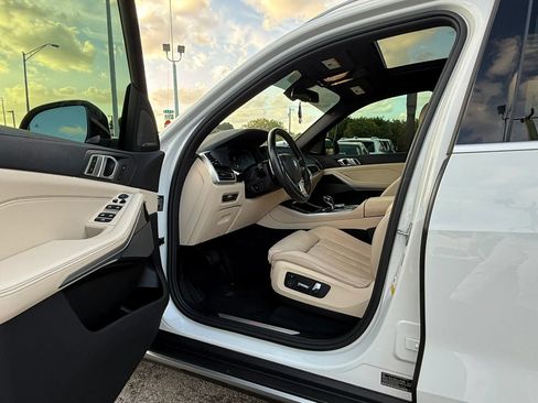 Used 2021 BMW X5 sDrive40i w/ Premium Package RWD image 10