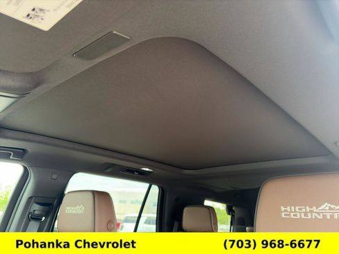 New 2026 Chevrolet Tahoe High Country AWD/4WD image 21