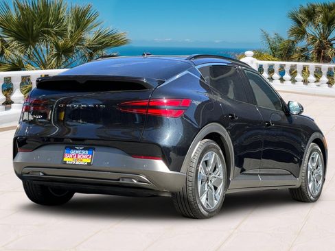 Used 2025 Genesis GV60 RWD image 5