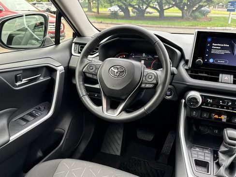 Used 2023 Toyota RAV4 XLE w/ XLE Grade Weather Package AWD/4WD image 32
