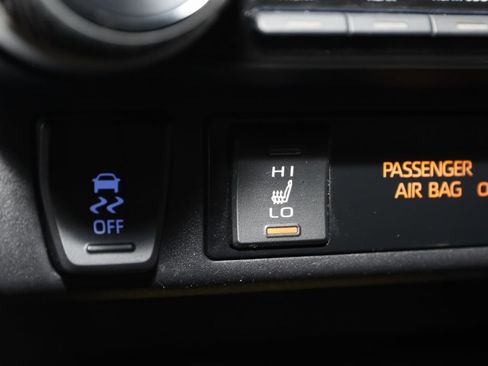 Used 2021 Toyota RAV4 XSE image 8