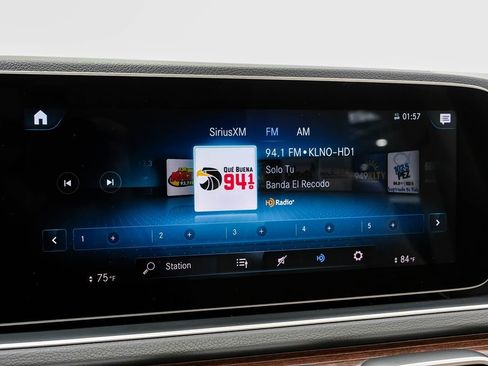 Used 2020 Mercedes-Benz GLE 350 w/ AMG Line Exterior image 25