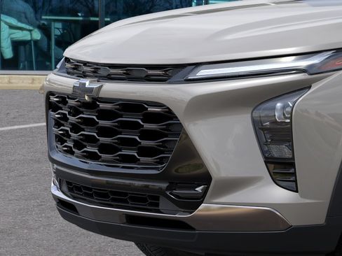 New 2026 Chevrolet Trax ACTIV w/ Sunroof Package FWD image 13