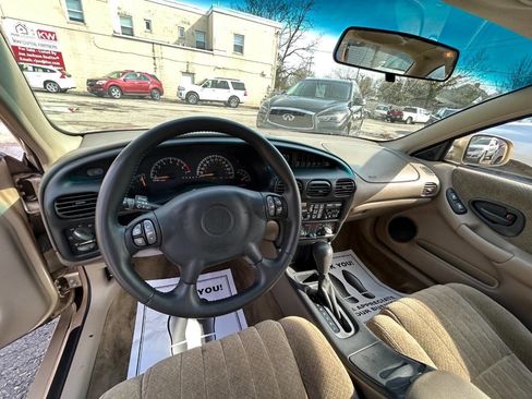 Used 2001 Pontiac Grand Prix GT w/ Opt Pkg 1 image 5